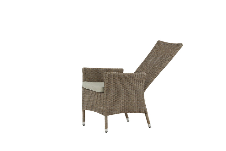 Venture Home Toscana Recliner Chair - Nature Wicker / Nature cushion