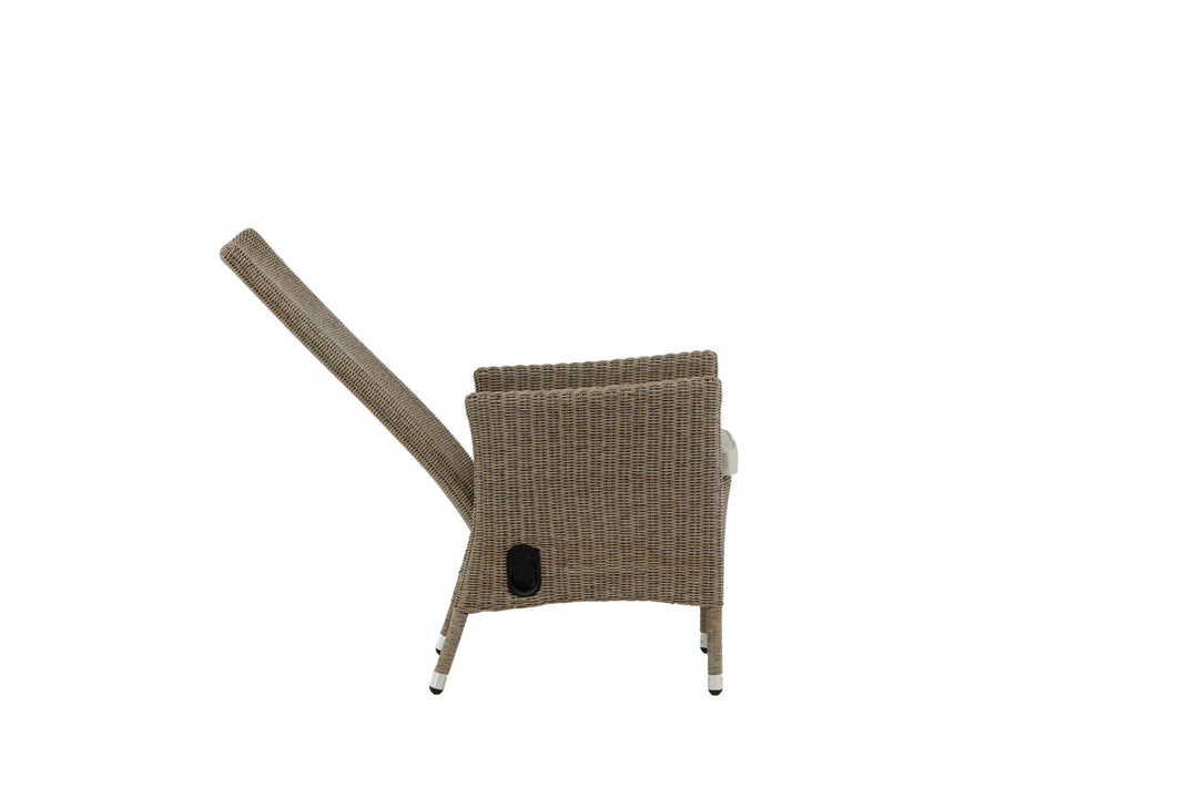 Venture Home Toscana Recliner Chair - Nature Wicker / Nature cushion