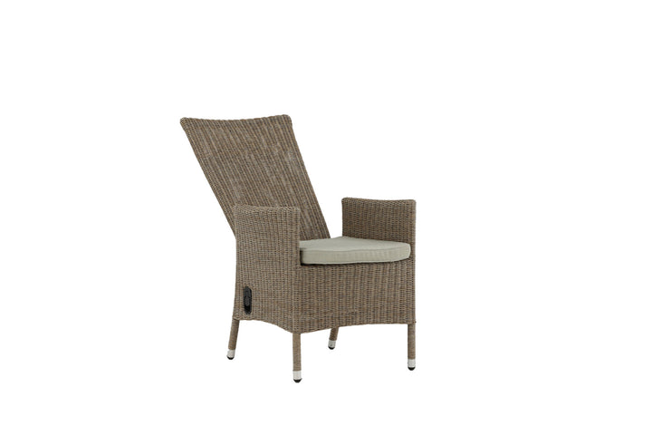 Venture Home Toscana Recliner Chair - Nature Wicker / Nature cushion
