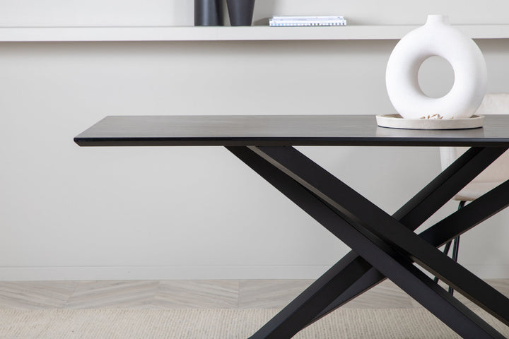 Venture Home Piazza Dining Table - Black / Black Veneer