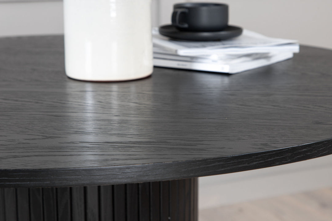 Venture Home Bianca Round Dining Table - Black / Black Veneer