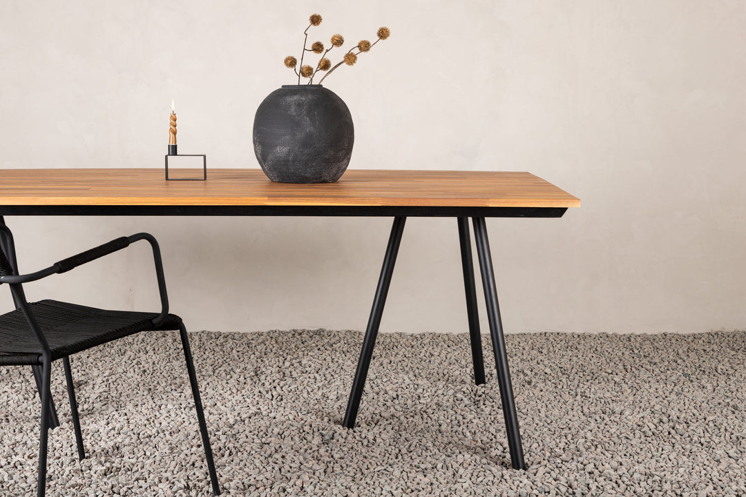 Venture Home Chan Dining Table - Black Steel / Acacia (teak look) - 200cm