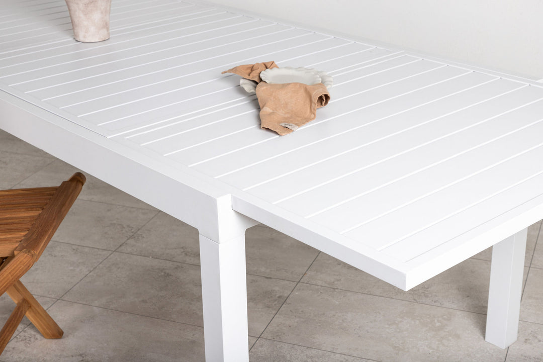Venture Home Marbella Table 160/240 - White/White