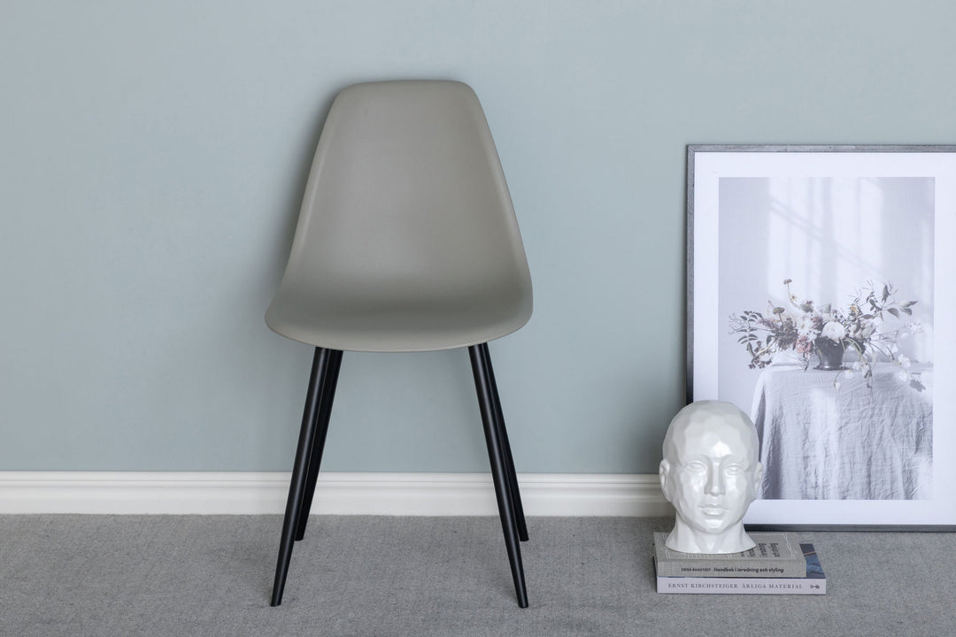 Venture Home Polar Plastic Dining Chair 2-pack - Black Legs / Grey Plastic