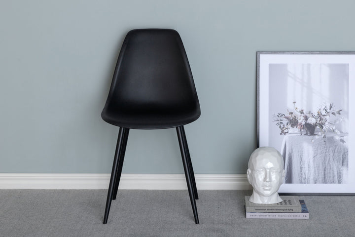 Venture Home Polar Plastic Dining Chair 2-pack - Black Legs / Black Plastic