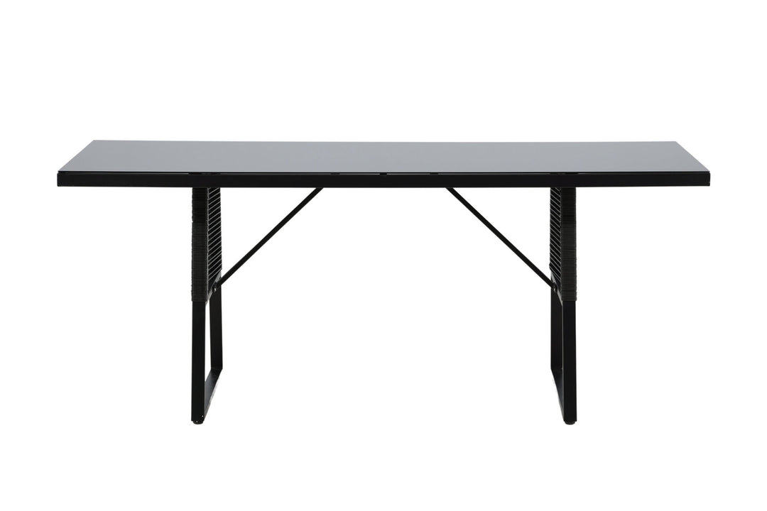 Venture Home Dallas Dining Table