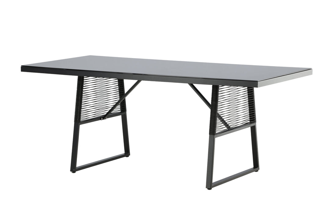 Venture Home Dallas Dining Table