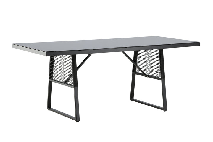 Venture Home Dallas Dining Table