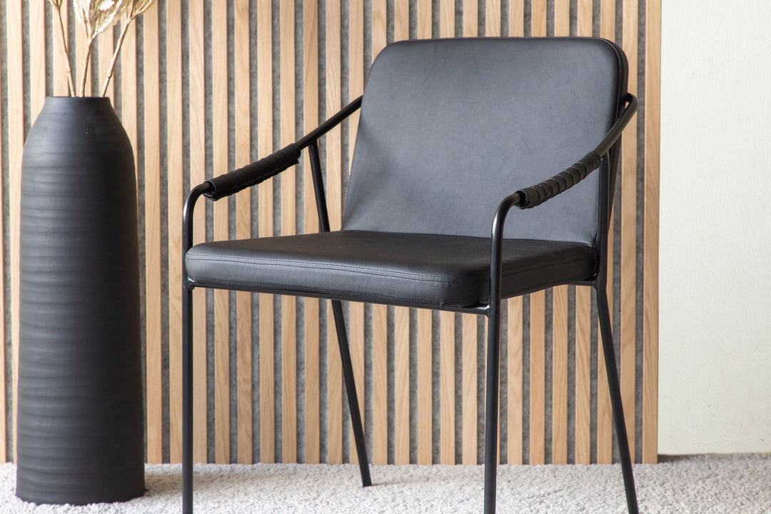 Venture Home Tvist Chair 2-pack - Black / Black PU