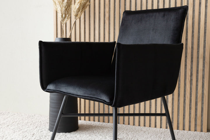 Venture Home Petra Chair - Black / Black Velvet