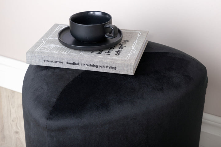 Venture Home Peg Pouf - / Black Velvet