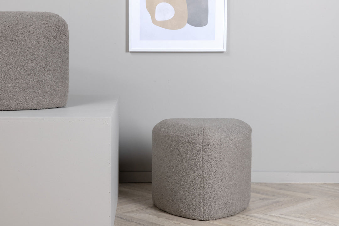 Venture Home Peg Pouf - / Greige Teddy