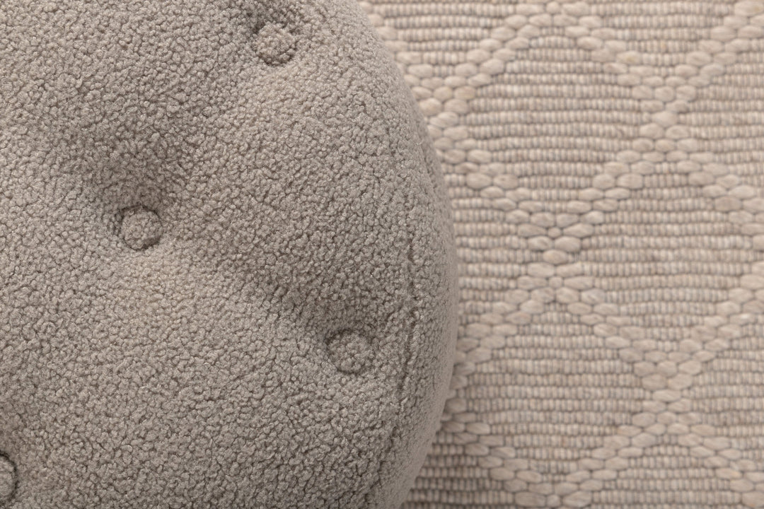 Venture Home Benjamin Pouf - / Greige Teddy