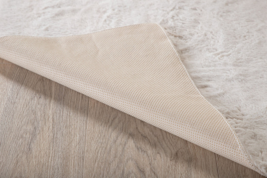 Venture Home Nina Polyester Carpet - 200*300- White