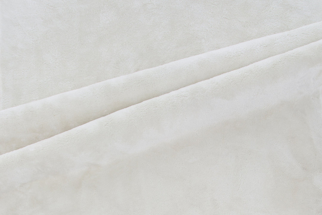 Venture Home Blanca Polyester Carpet - 160*230- White