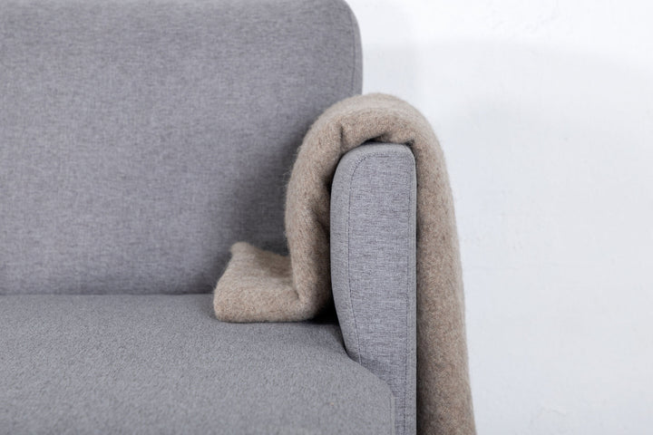 Venture Home Zoom U-Sofa - Black / Steel Grey Fabric