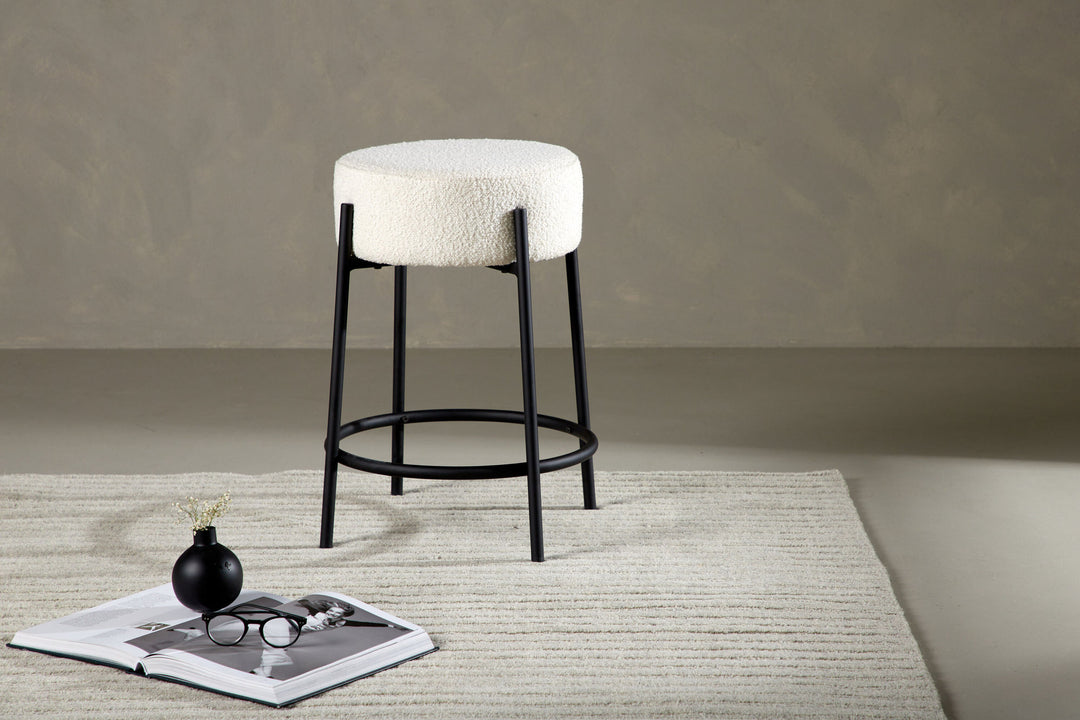 Venture Home Tucson Bar Chair Small - Black / White Boucle