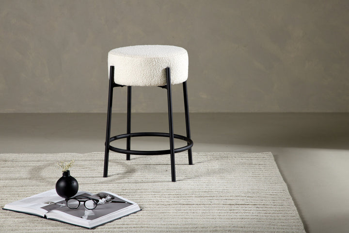 Venture Home Tucson Bar Chair Small - Black / White Boucle