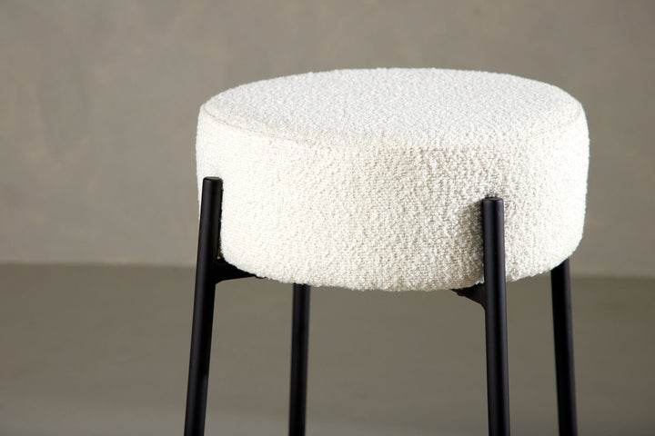 Venture Home Tucson Bar Chair Small - Black / White Boucle