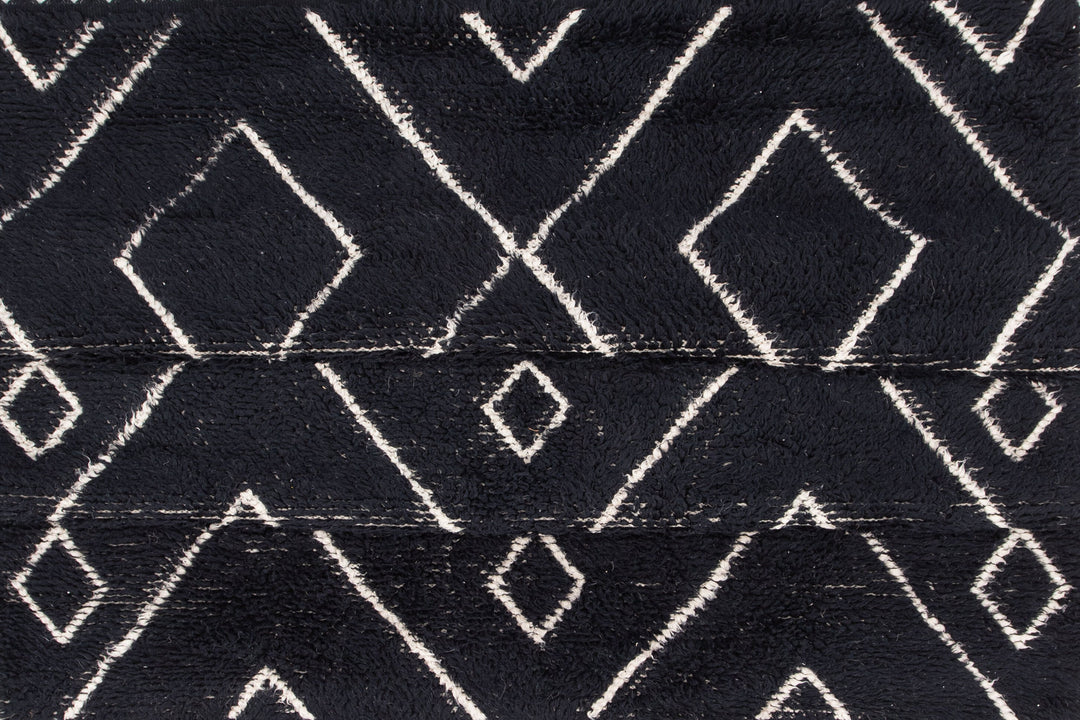 Venture Home David Wool - 350*250- -Rectangular-Black/white