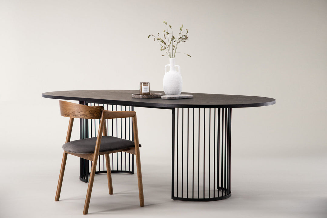 Vind Hamneskär Dining Table - Black / Wood