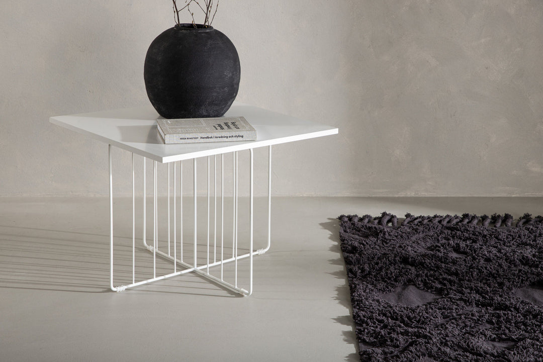 Venture Home Dayton Sofa Table - White / White MDF
