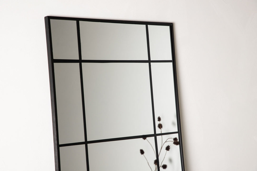 Venture Home Lake Large Mirror - Matte black / Clear Mirror glass