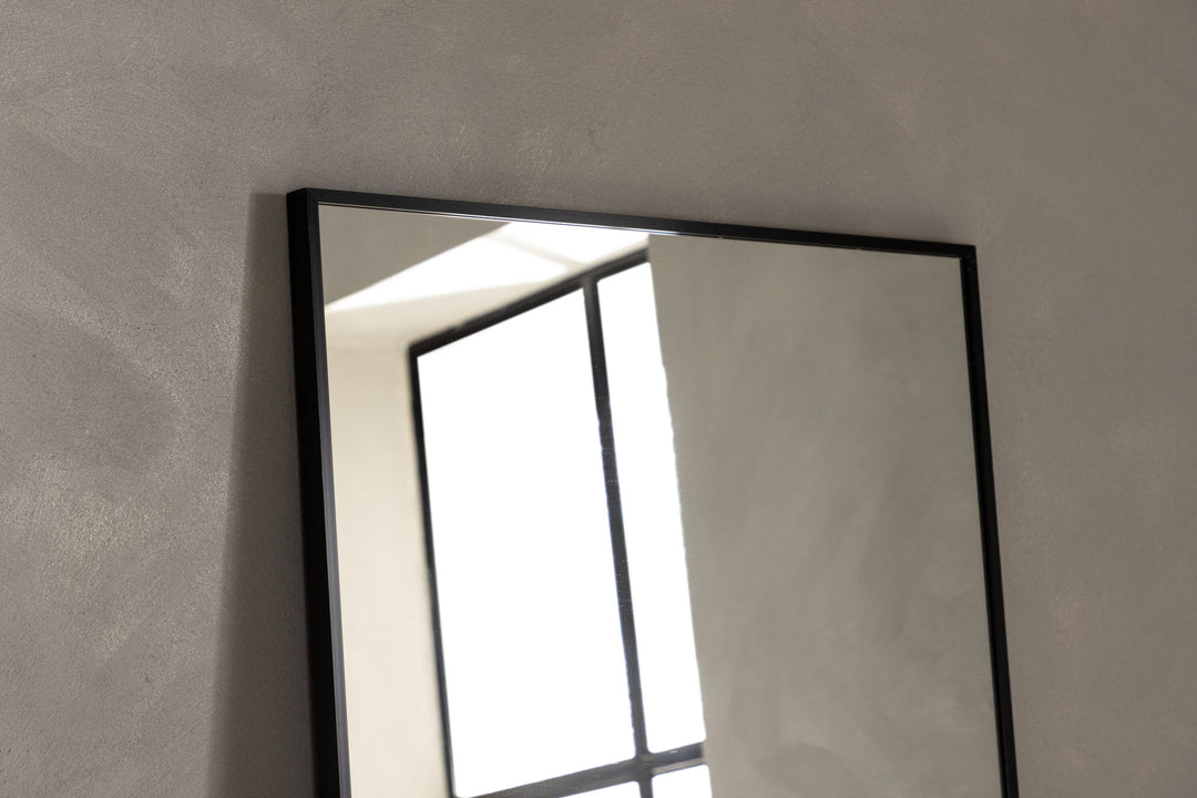 Venture Home Dalton Mirror - Matte black / Clear Mirror glass