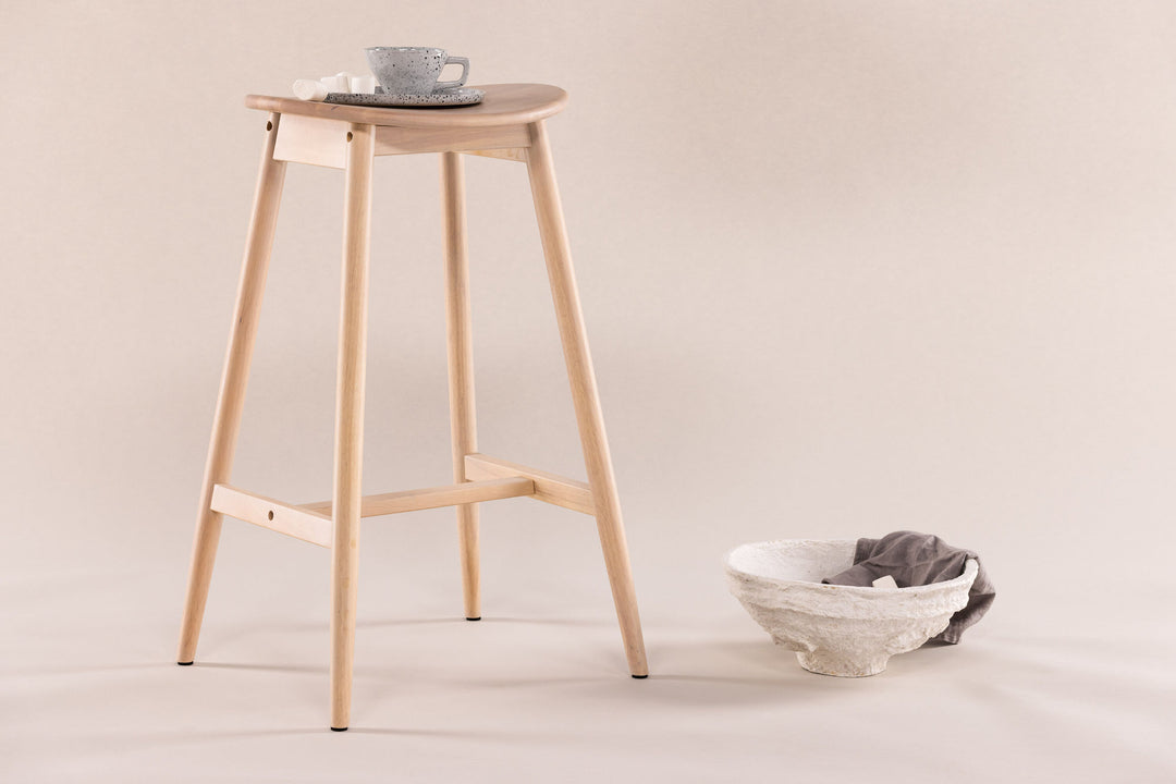 Vind Orust Bar Chair - Whitewash / Wood
