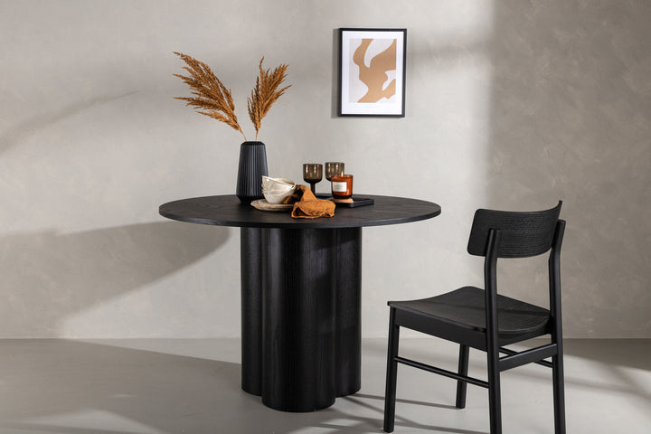 Venture Home Olivia Dining Table - Black / Black Veneer