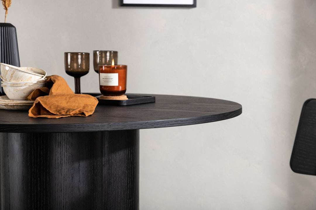 Venture Home Olivia Dining Table - Black / Black Veneer
