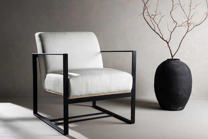 Venture Home Kansas Single Sofa - Black / Offwhite Linen