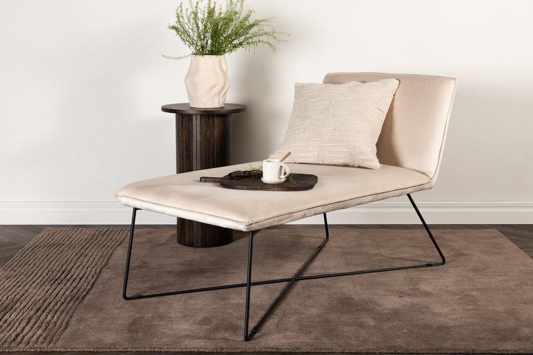 Venture Home X-lounge Daybed - Black / Beige Velvet