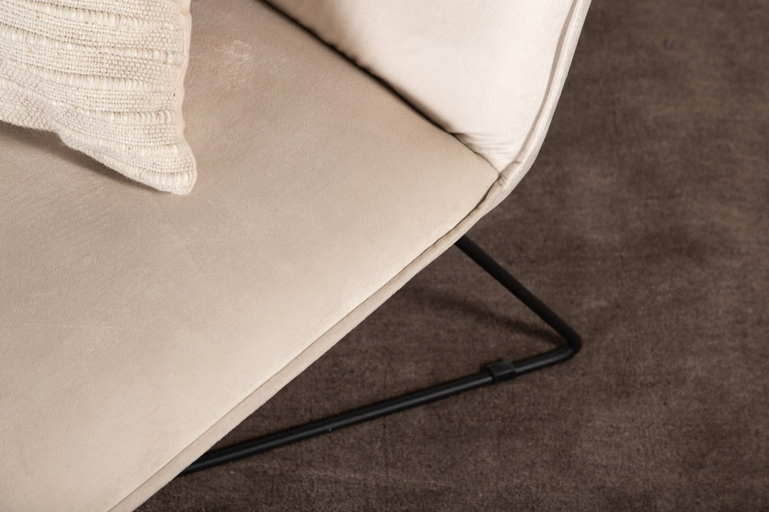 Venture Home X-lounge Daybed - Black / Beige Velvet