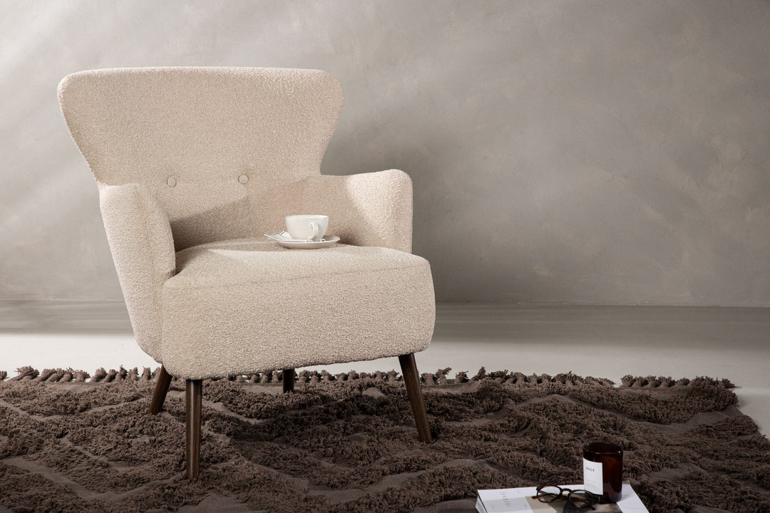 Venture Home Lincoln Single Sofa - Walnut / Beige Boucle