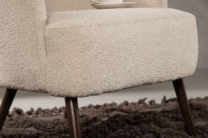 Venture Home Lincoln Single Sofa - Walnut / Beige Boucle