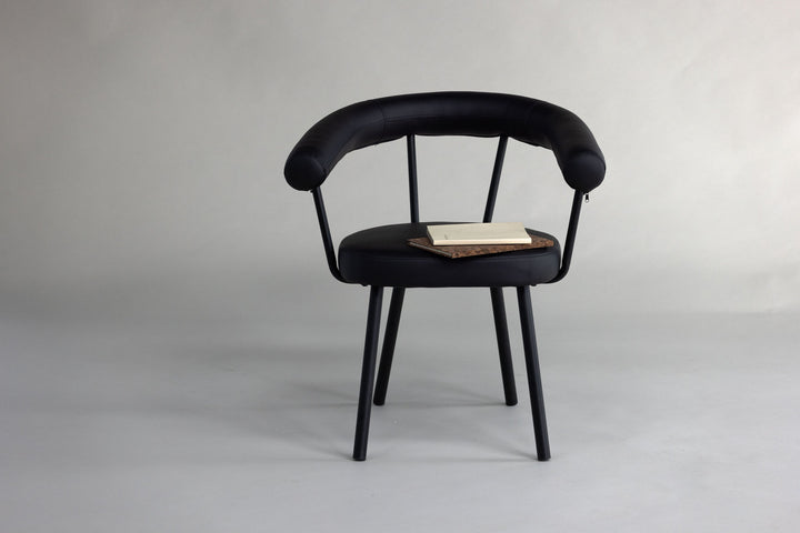 Vind Västerås x Josefin Lustig - Dining Chair 2-pack - Matte Black  / Black PU