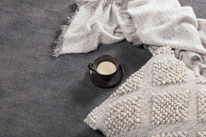 Venture Home Ulla - Wool / Polyester Carpet - Dark Grey - ø200