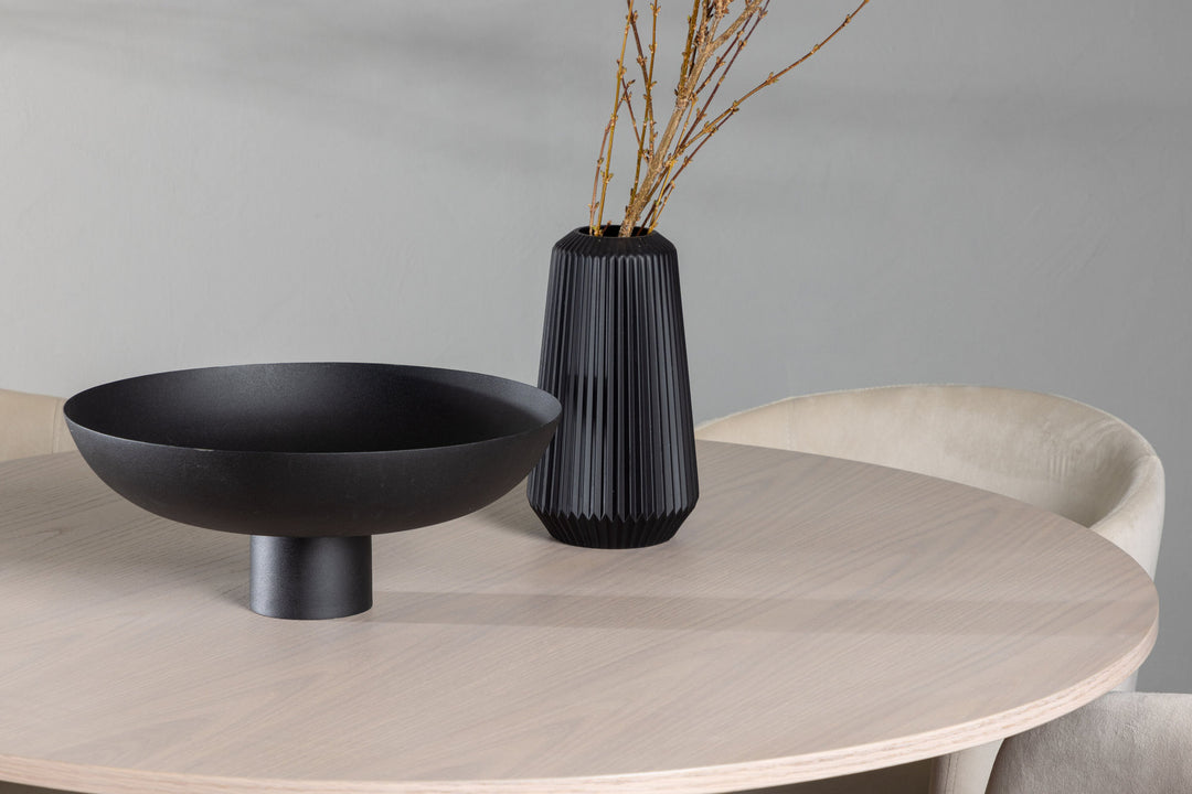 Venture Home OliviaDiningTable-WhiteWashVeneer+BeritChair-Black/BeigeVelvet_4