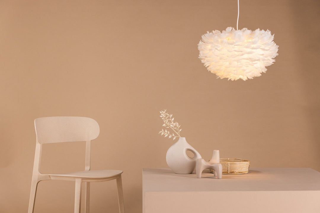 Venture Home Nicola - Medium Pendant Lamp - White / White artificial feather