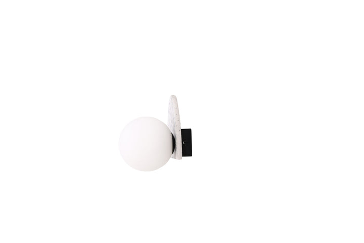 Venture Home Abbeville Wall Lamp - White / White glass