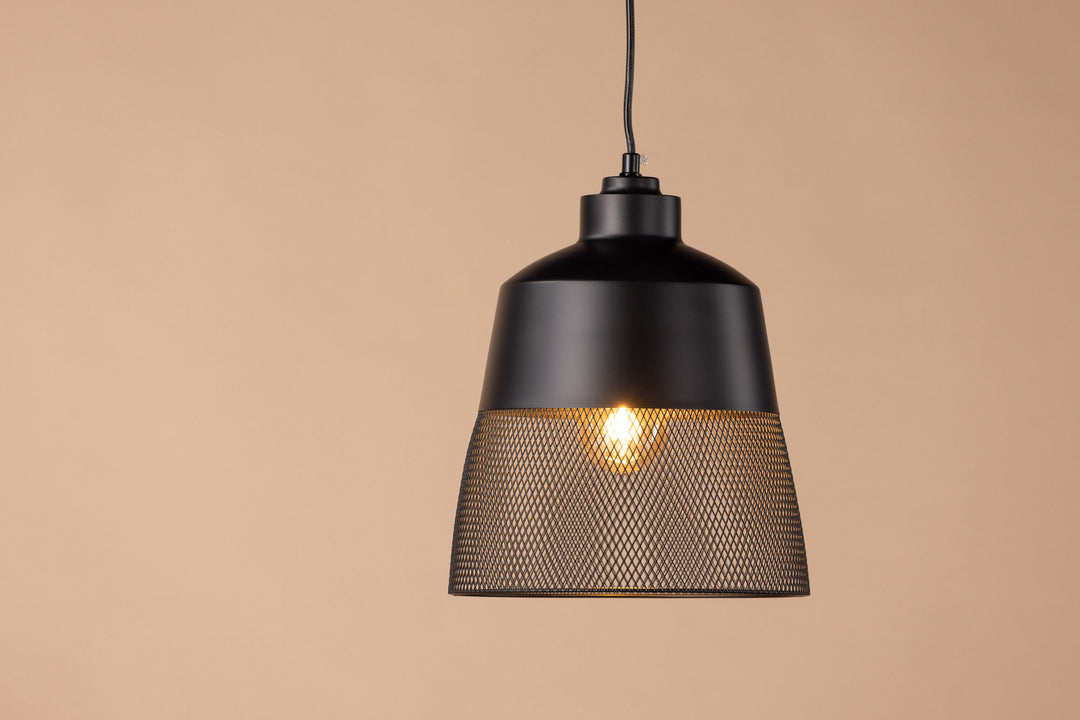 Venture Home Toulon -Tall Pendant Lamp - Black / Black