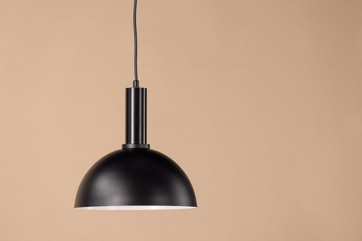 Venture Home Narbonne - Tall Pendant Lamp - Black / Black