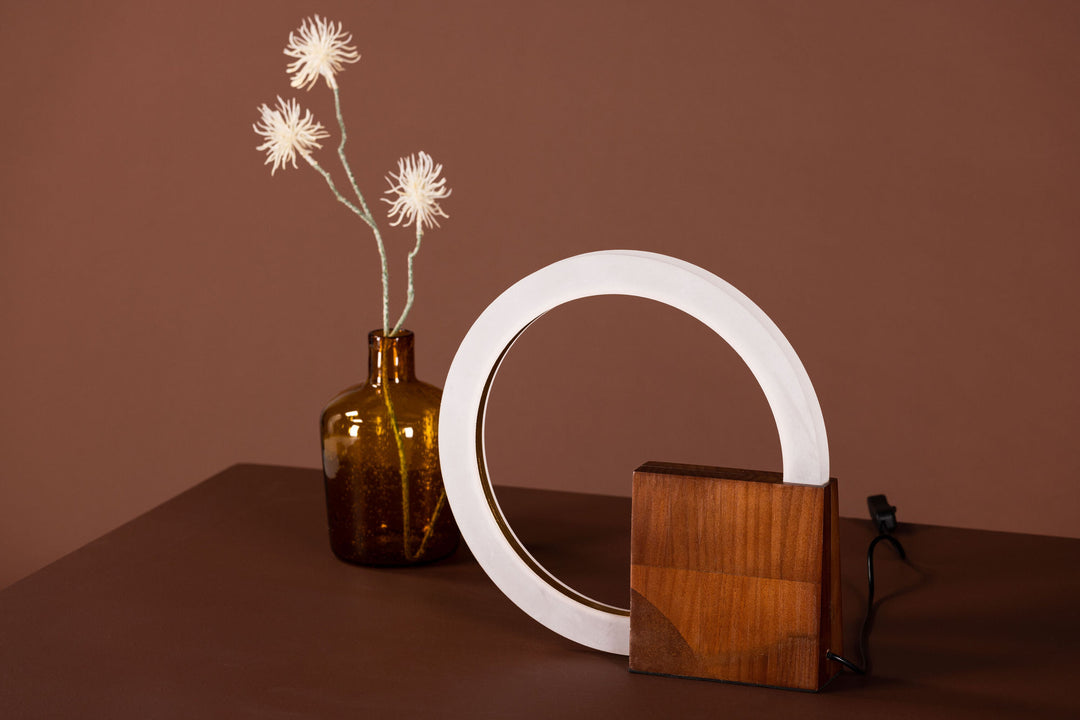 Venture Home Brive Table Lamp - Dark walnut/Mocca / White acrylic