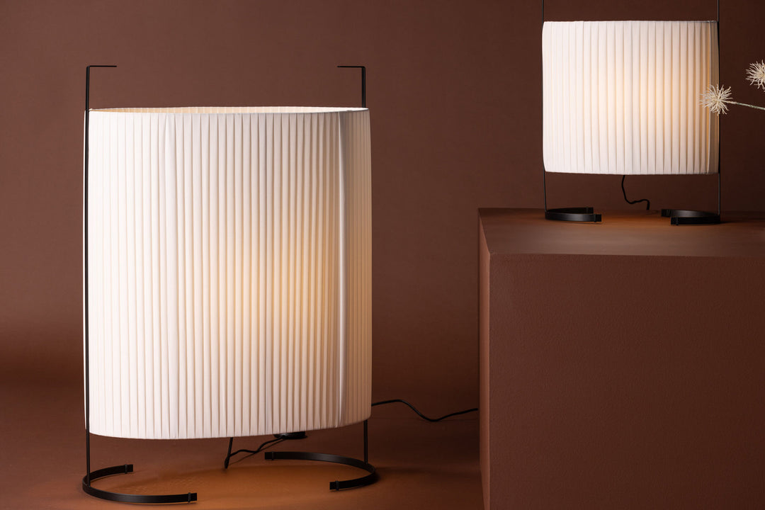 Venture Home Rennes - Large Floor Lamp - Black / White fabric