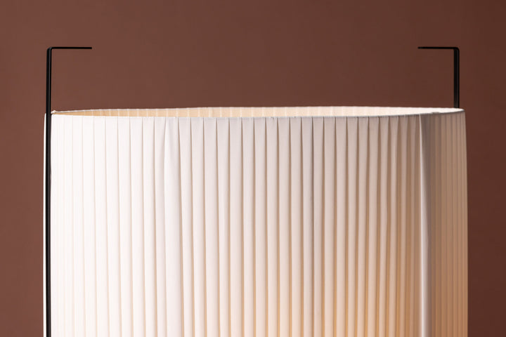Venture Home Rennes - Large Floor Lamp - Black / White fabric