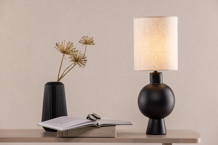 Vind Mysterna Table Lamp - Black / Fabric Beige