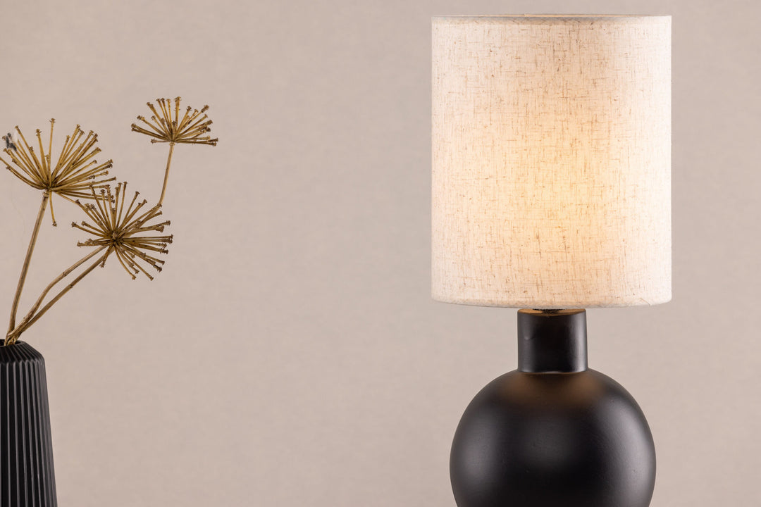 Vind Mysterna Table Lamp - Black / Fabric Beige