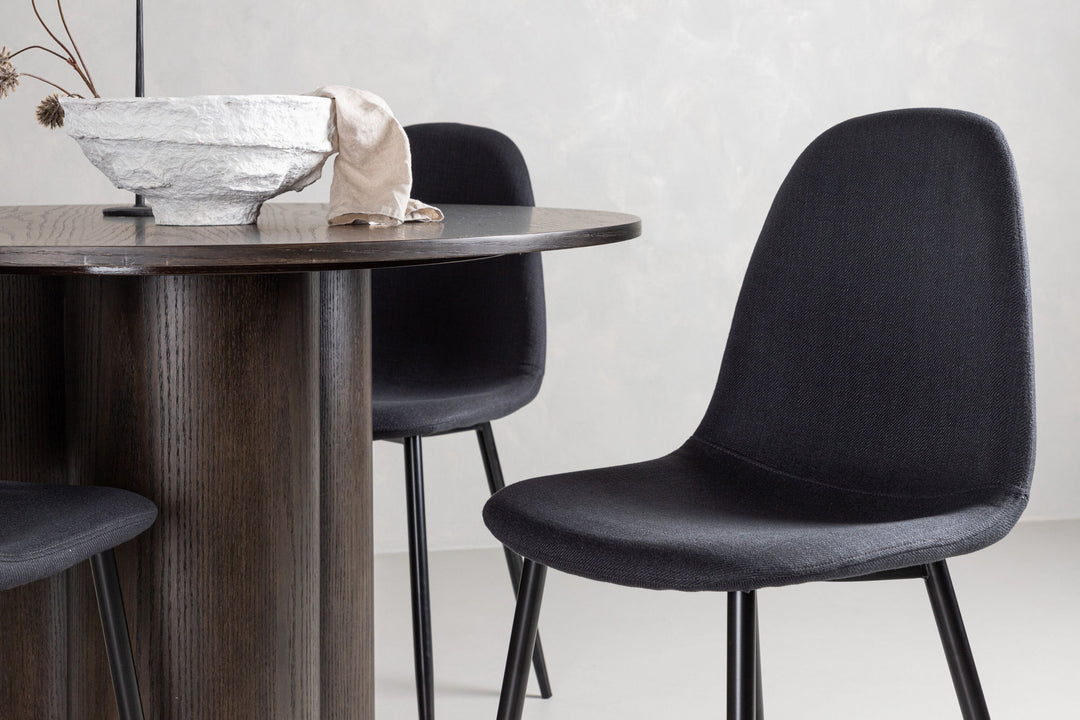 Venture Home OliviaDiningTable-Mocca/MoccaVeneer+PolarDiningChair-BlackLegs-BlackFabric_4