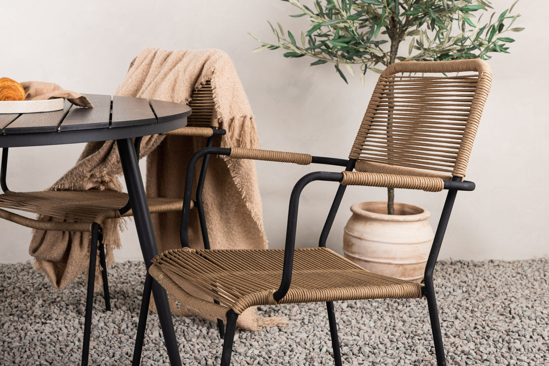 Venture Home Break - Dining Table Round- Black / Black - Alu / Aintwood - 120ø _1+ Lindos - Armchair - Black Alu / Latte Rope _4